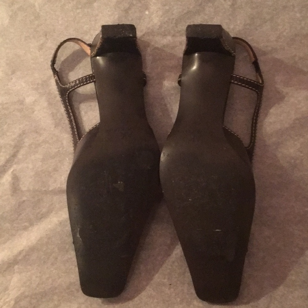 Shoes - Picture 3 of 5
